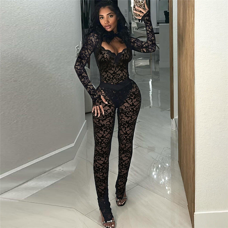 Sexy Damen Spitzen Jumpsuit – transparent, Slim Fit & Cut-Out Design