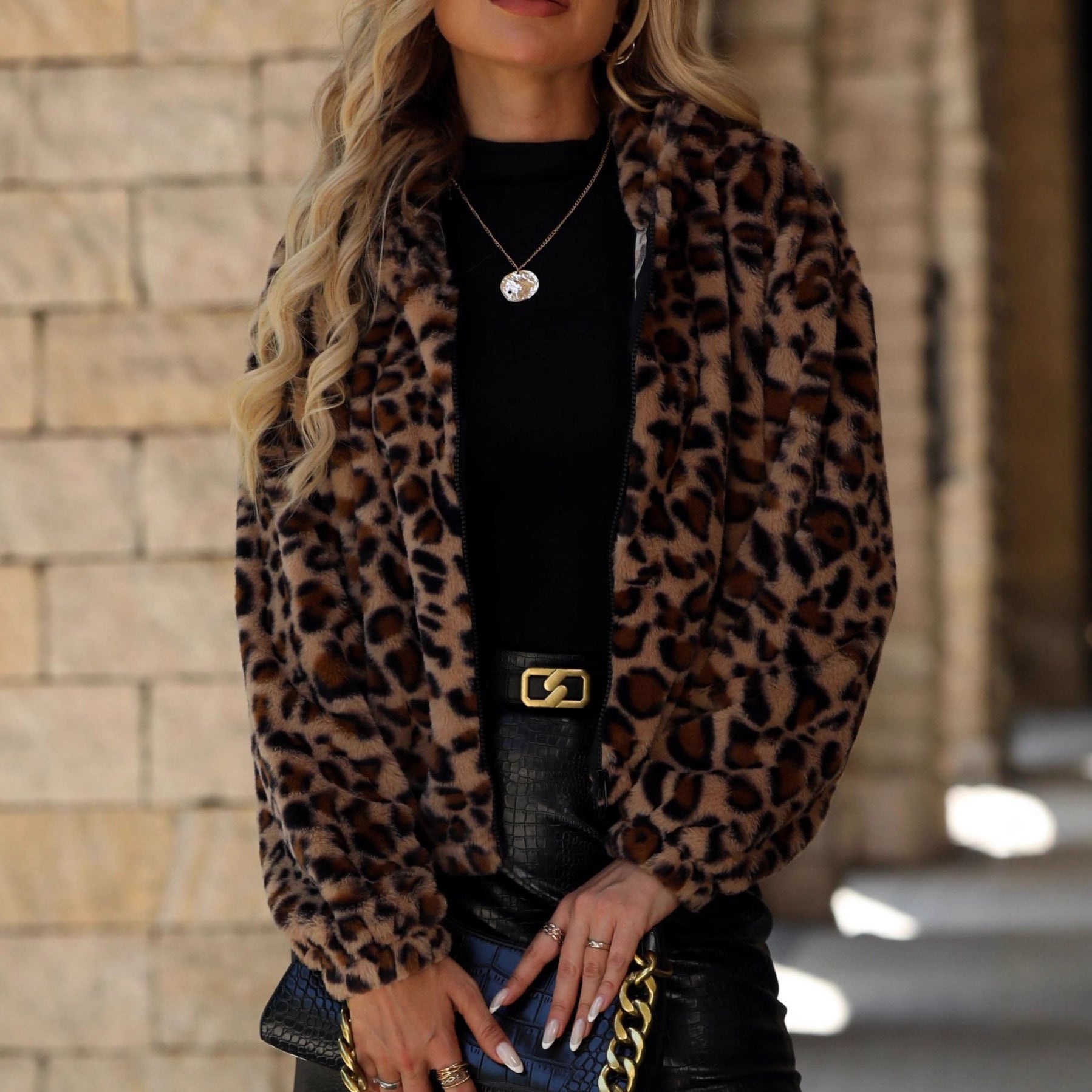Damen Oversize Plüschjacke mit Leopardenprint & Reißverschluss
